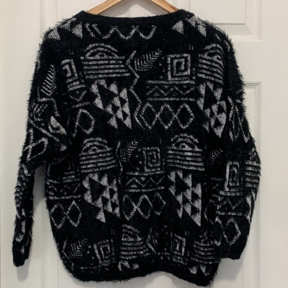 QED LONDON sweater, size M/L - Picture 2 of 4
